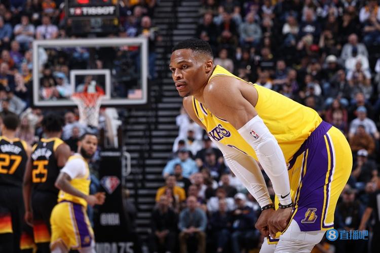 本土球员崛起趋势明显（本土球员崛起势头强劲）