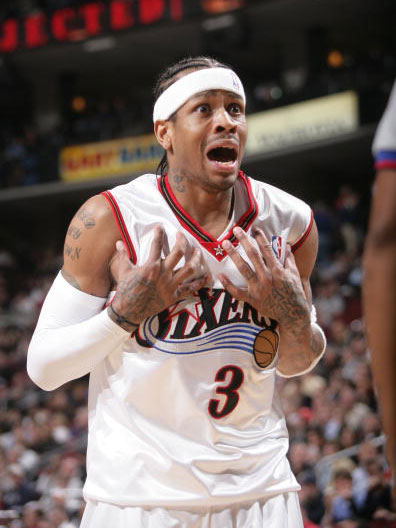 桑德兰主帅：扎卡对阿森纳的了解对我们很重要，他说能有斩获（桑德兰主帅：扎卡熟悉阿森纳对球队至关重要，他认为我们有望取分）