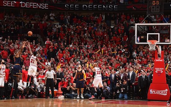 意媒：尤文加入弗罗霍尔特争夺战，与波尔图的良好关系是优势（意媒：尤文竞逐弗罗霍尔特，借与波尔图良好关系占先机）