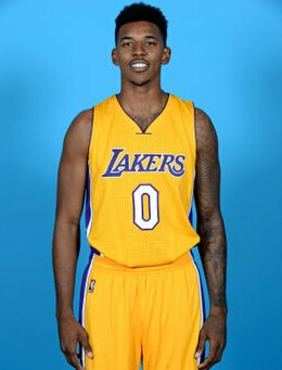 NBA战报：巴恩斯28分7板7助，猛龙121-118险胜开拓者（NBA速递：巴恩斯28+7+7发威，猛龙121-118险胜开拓者）