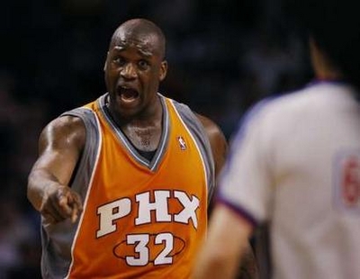 足球报：浙江队花4亿是谣言；韦世豪、李磊先后来做康复（《足球报》：浙江队花4亿元系谣言，韦世豪与李磊先后进行康复）