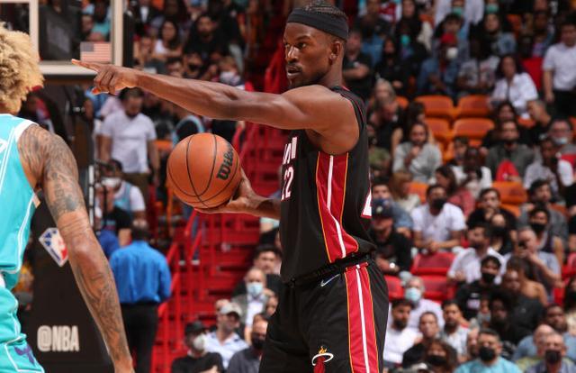 明对比的是 明对比的是